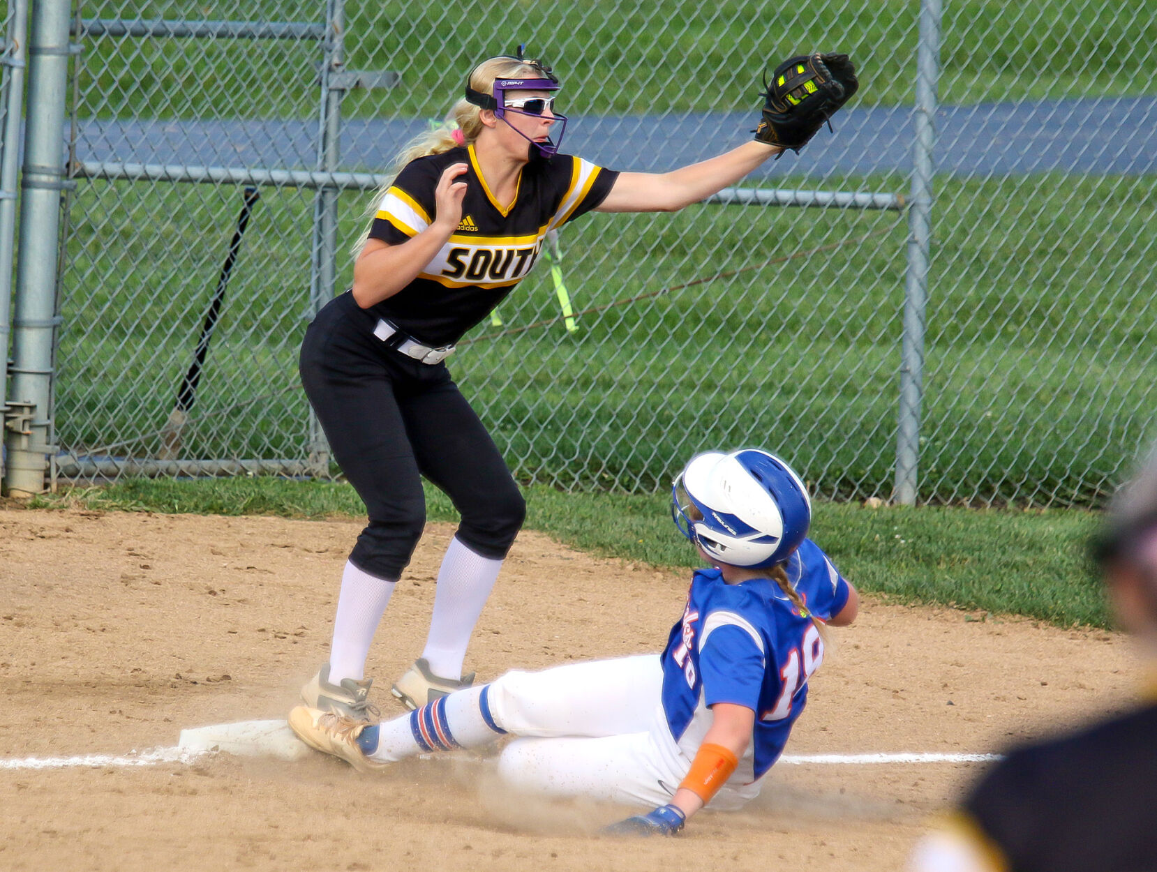 Valley Park vs. Lutheran South softball